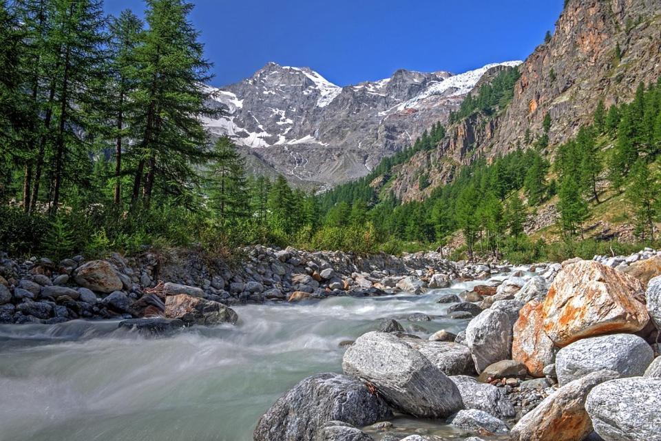 Aosta Stunning Panoramic Views From Modern Two Bedroom Apartment Екстер'єр фото